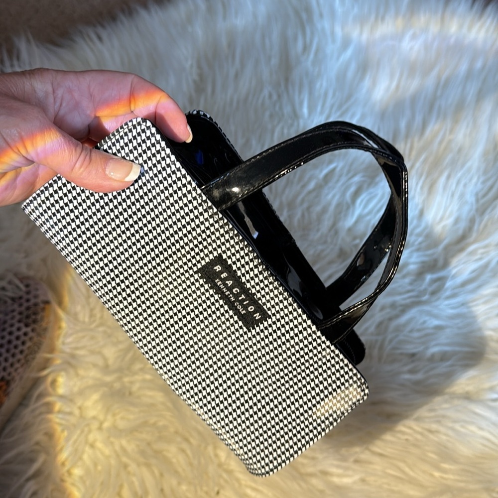 324.  Kenneth Cole Reaction Black and White Houndstooth Bag - small - Picture 3 of 8